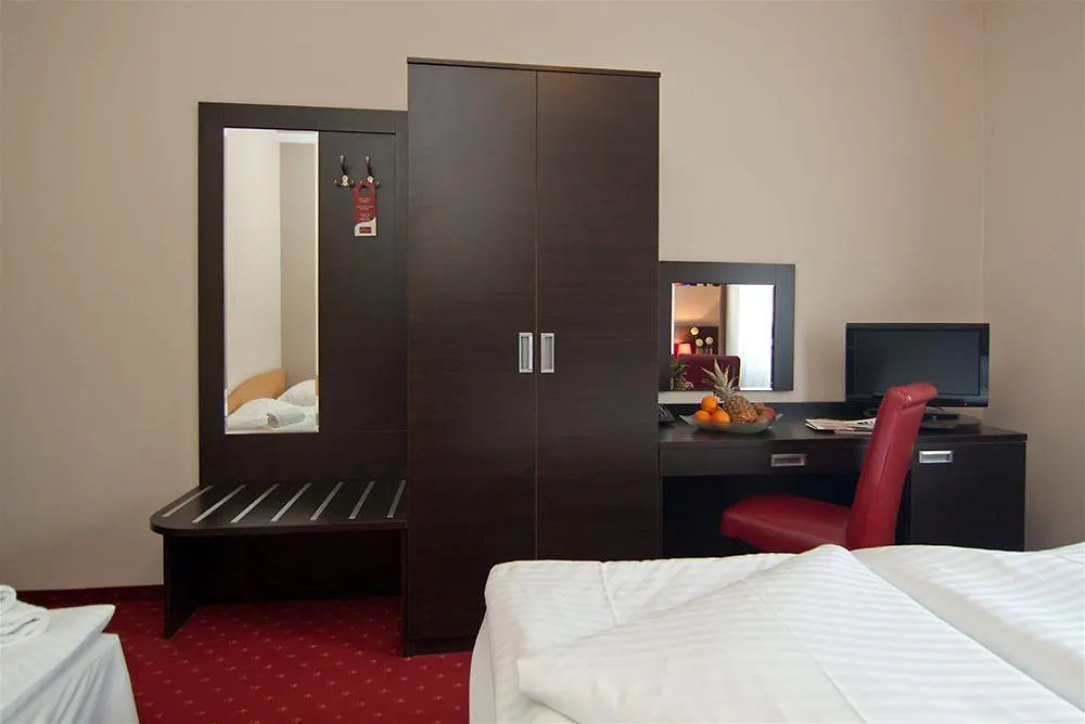 Hotel Savoy Hamburg
