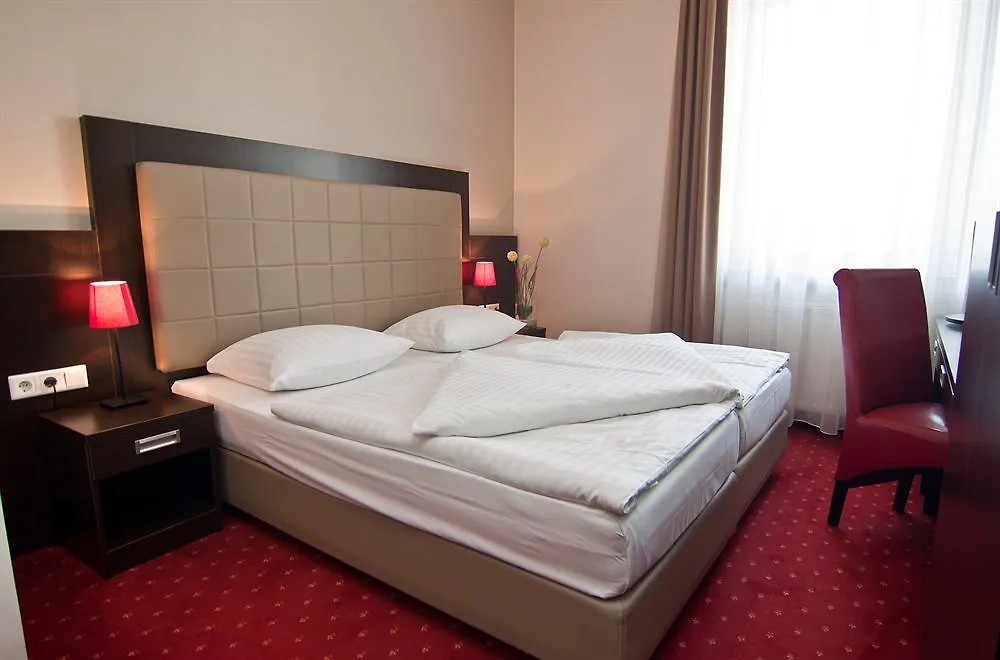 Hotel Savoy Hamburg